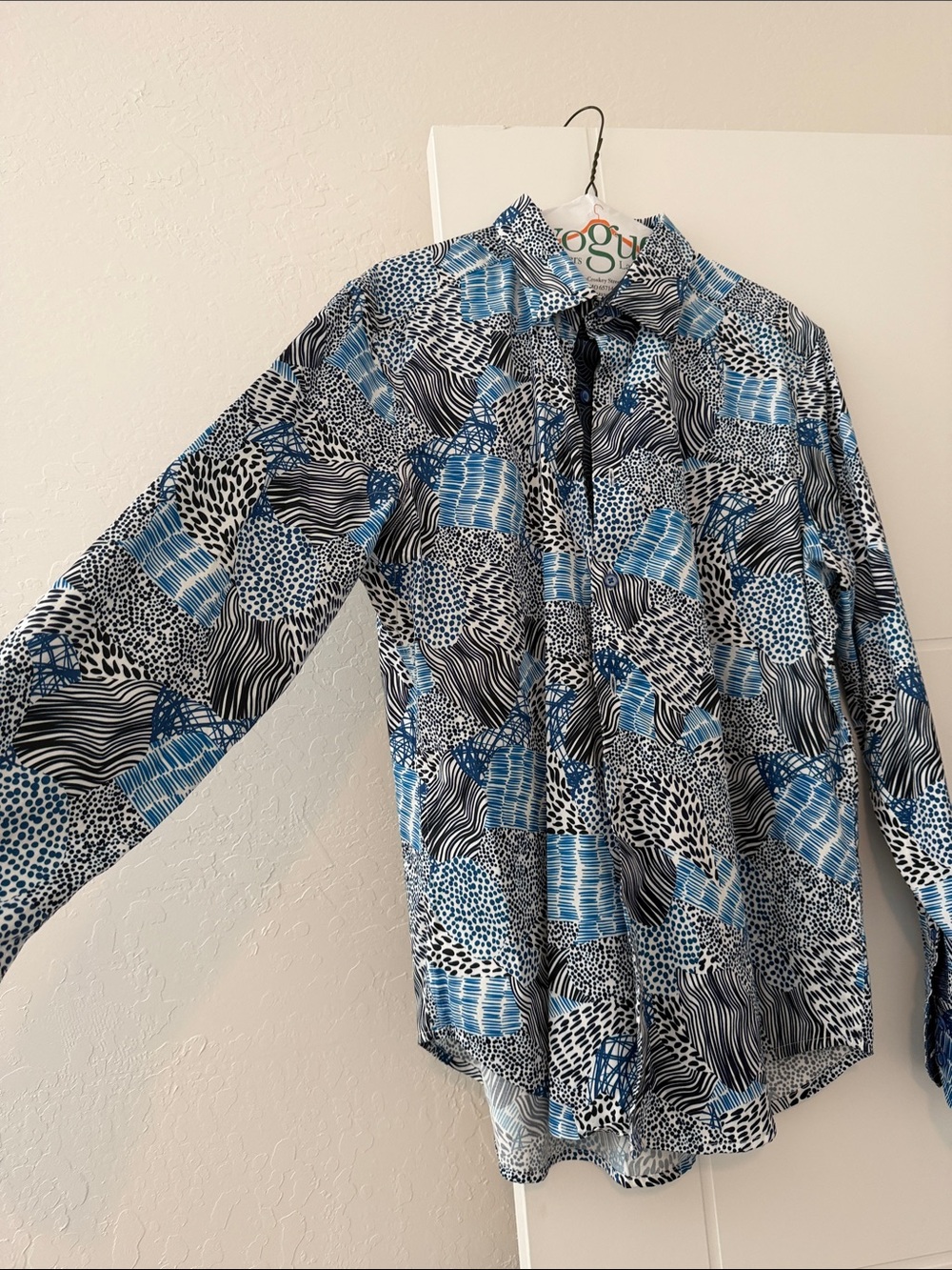 Robert graham size M long sleeve shirt